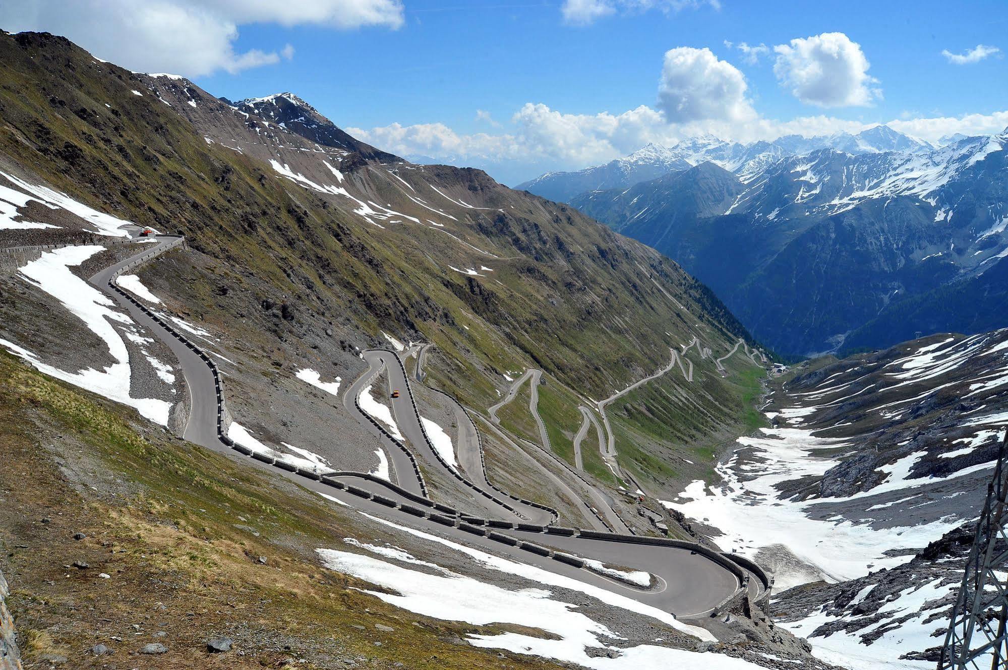 Hotel Passo Stelvio Exterior photo